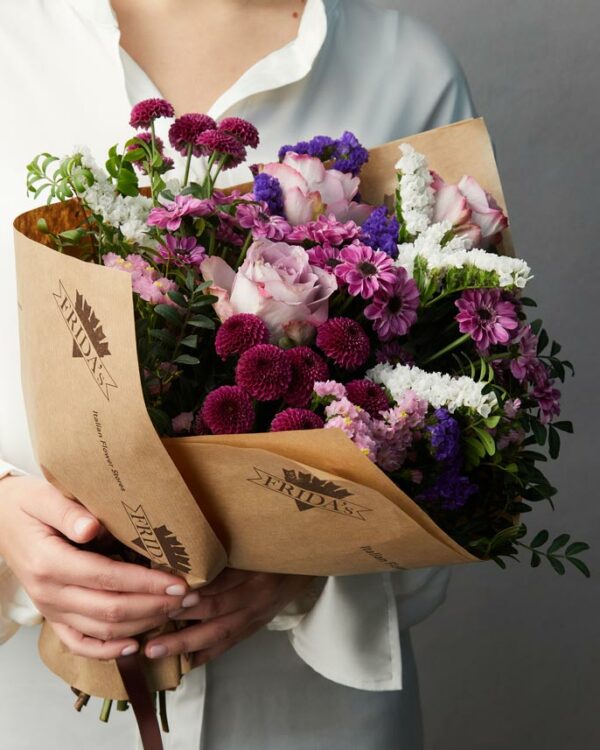 Bouquet Frutti di Bosco con incarto e marchio Frida's