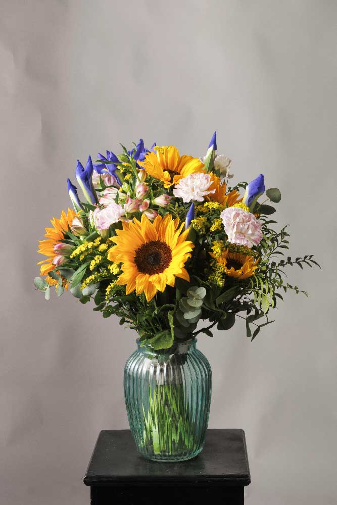 Bouquet Here Comes The Sun by Frida's