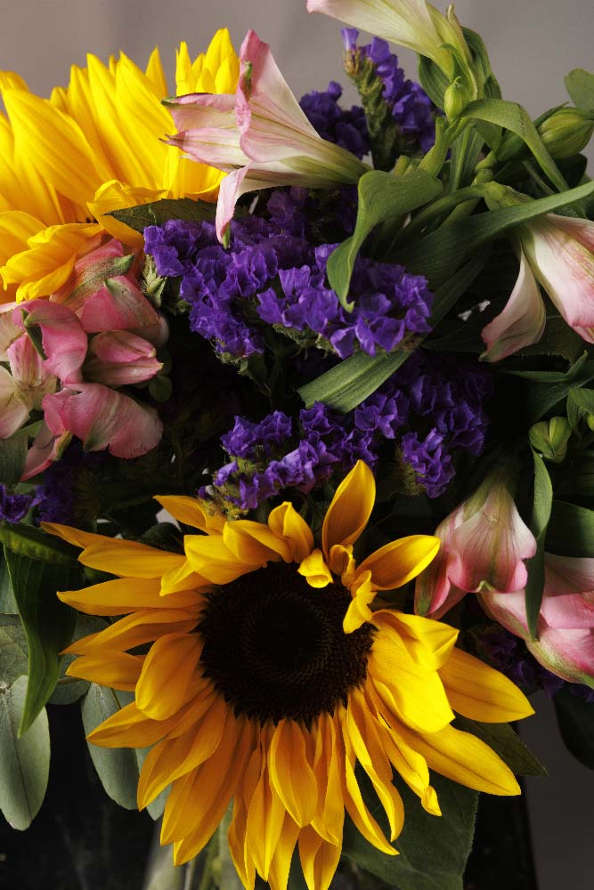 Sunrise Bouquet - Image 4